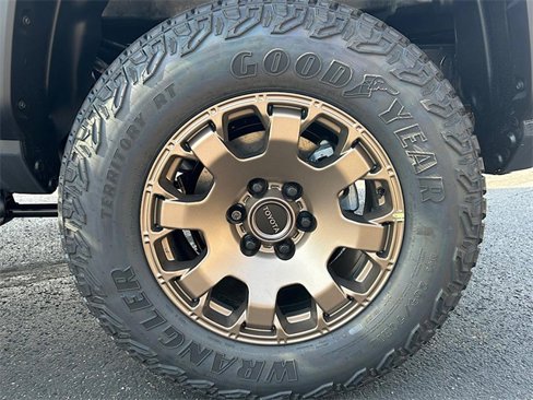 New 2025 Toyota Tacoma 4x4 Double Cab Hybrid image 24