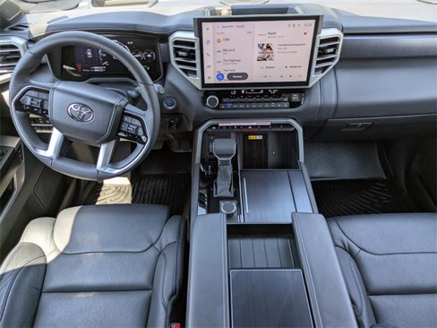 Used 2024 Toyota Sequoia Limited image 17