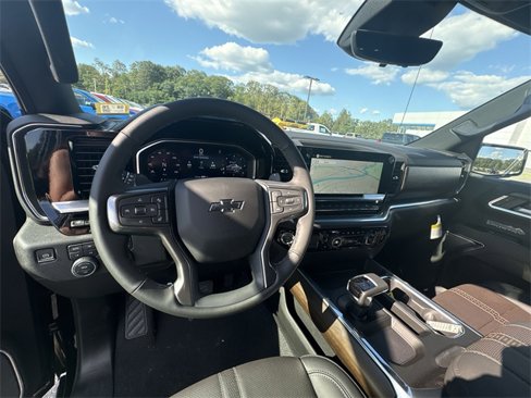 New 2026 Chevrolet Silverado 1500 High Country w/ Midnight Edition image 10
