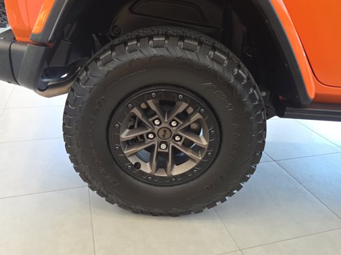 Used 2025 Jeep Wrangler Unlimited Rubicon 392 image 21