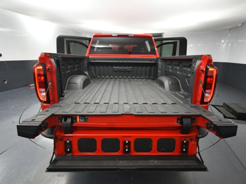 Used 2024 GMC Sierra 2500 SLE image 36
