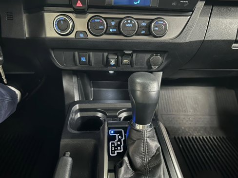 Used 2022 Toyota Tacoma SR5 image 47