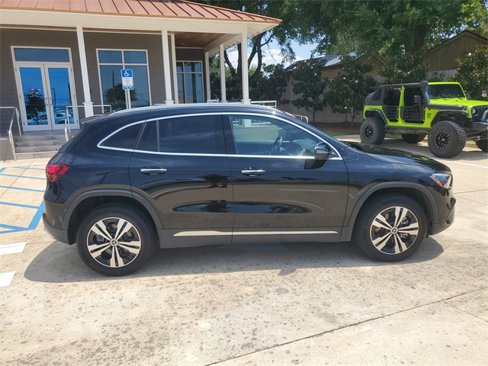 Used 2024 Mercedes-Benz GLA 250 image 8