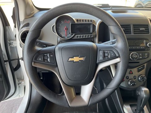 Used 2013 Chevrolet Sonic LT image 11