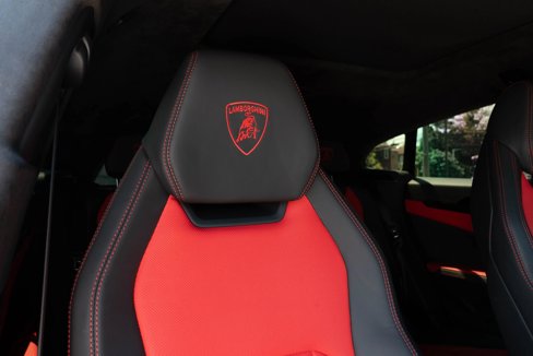 Used 2022 Lamborghini Urus image 53