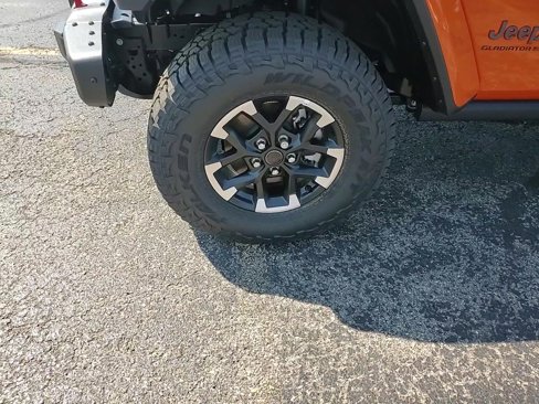 New 2025 Jeep Gladiator Rubicon image 8