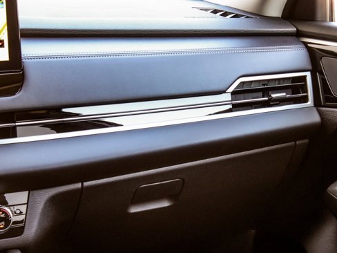 New 2025 Mitsubishi Outlander SE image 17