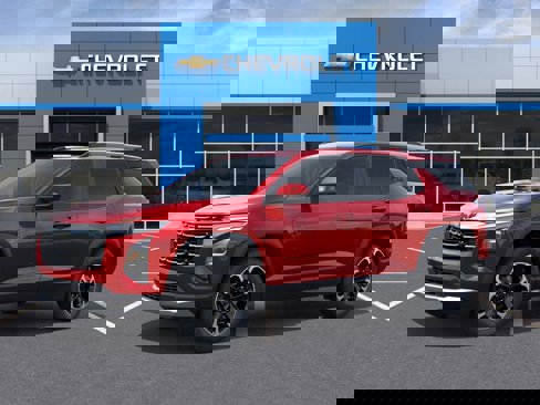 New 2026 Chevrolet Equinox LT image 2