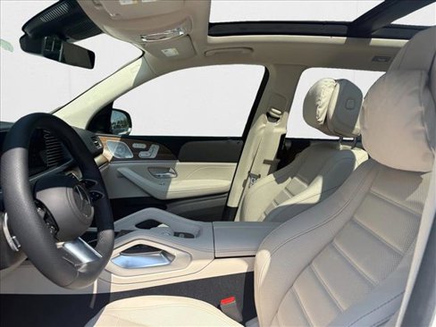 New 2026 Mercedes-Benz GLS 450 4MATIC image 15