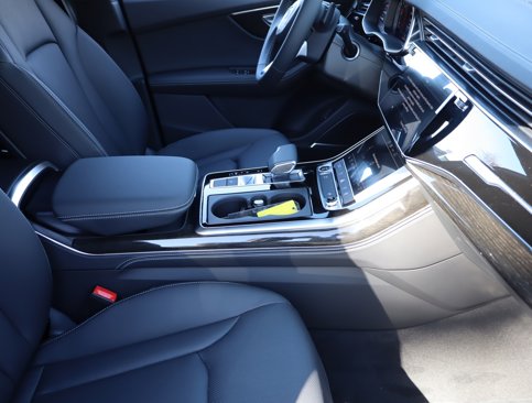 New 2025 Audi Q8 Premium Plus image 10