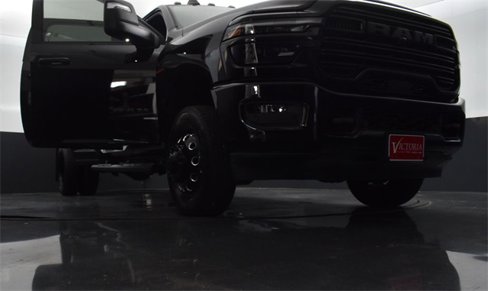 New 2025 RAM 3500 Laramie image 26