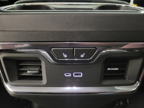 New 2025 Chevrolet Silverado 3500 LTZ w/ LTZ Premium Package image 19