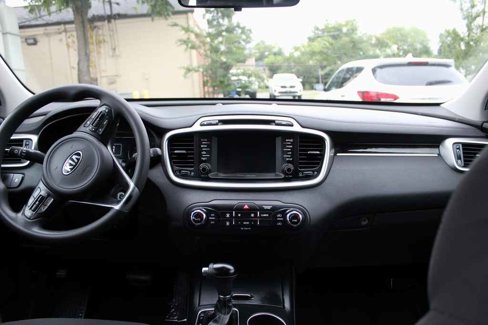 Used 2018 Kia Sorento LX image 27