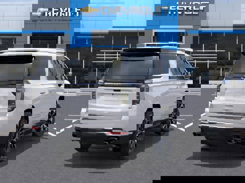 New 2025 Chevrolet Suburban High Country image 28