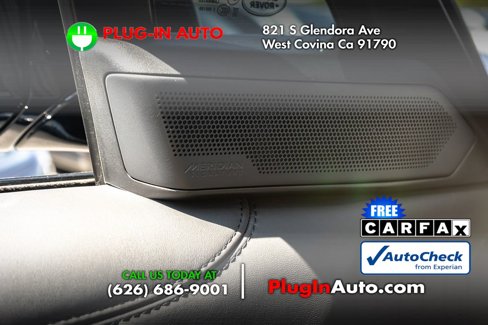 Used 2025 Land Rover Range Rover SV image 27