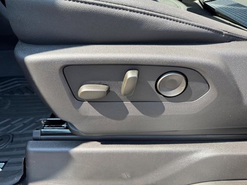 New 2026 Chevrolet Silverado 1500 LTZ w/ LTZ Premium Package image 11