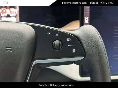 Used 2023 Tesla Model X image 31