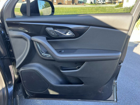 Used 2021 Chevrolet Blazer RS w/ Driver Confidence II Package image 32
