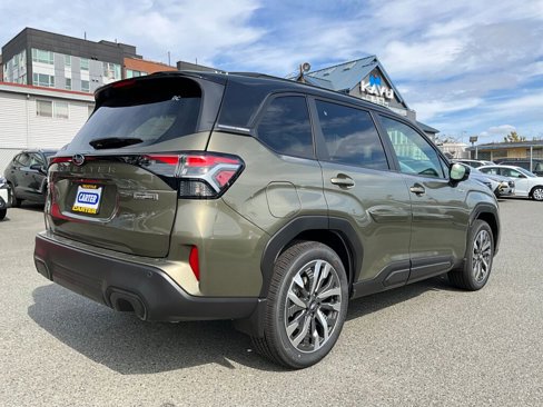 New 2025 Subaru Forester Touring image 8