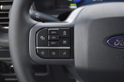 New 2025 Ford F150 Lightning Lariat image 9