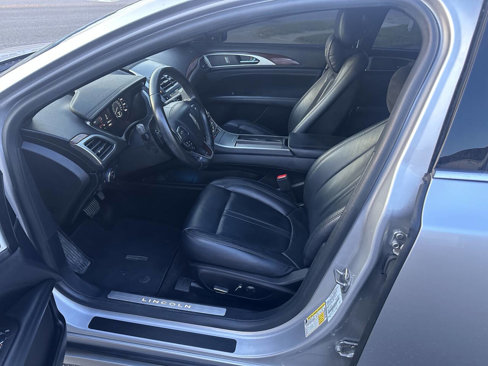 Used 2017 Lincoln MKZ Select w/ Select Plus Package image 9