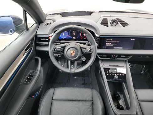 New 2024 Porsche Macan 4 Electric image 20