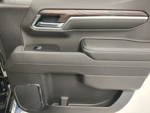 New 2026 GMC Sierra 1500 SLT w/ SLT Premium Plus Package image 14