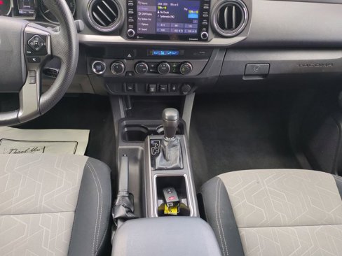 Used 2023 Toyota Tacoma TRD Off-Road image 18