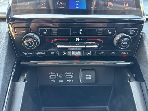 Used 2023 Jeep Grand Cherokee L Limited image 29
