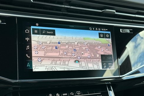 Used 2022 Audi SQ8 Premium Plus w/ Towing Package image 22