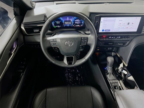 Used 2025 Toyota Camry XSE image 20