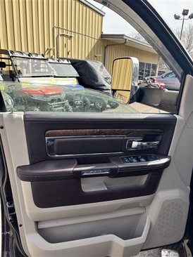 Used 2016 RAM 3500 Laramie Longhorn image 10