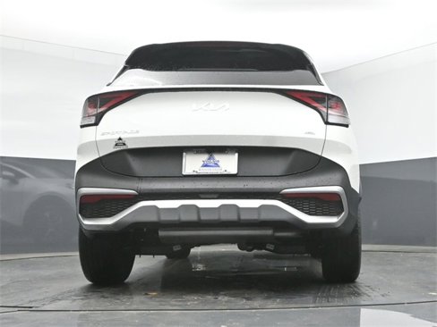 Used 2025 Kia Sportage EX w/ EX Premium Package image 37