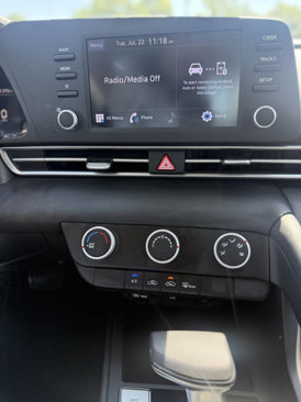 Used 2021 Hyundai Elantra SE w/ Cargo Package image 16