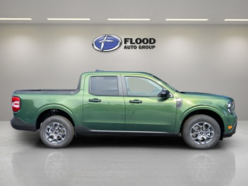 New 2025 Ford Maverick XLT w/ XLT Luxury Package image 3