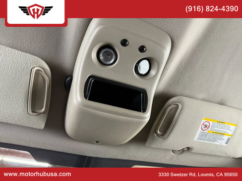 Used 2004 Chevrolet Silverado 2500 LT w/ Heavy-Duty Power Package image 26