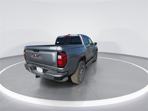 New 2026 GMC Canyon Denali image 8