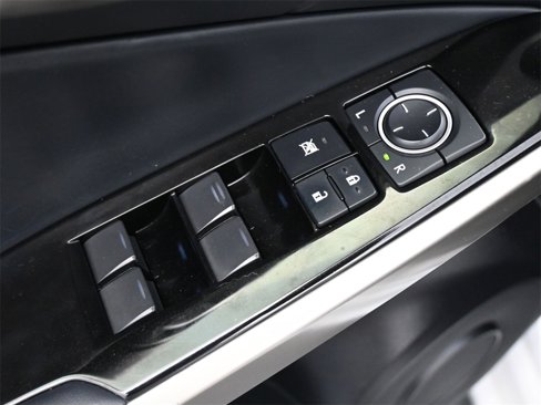 Used 2019 Lexus IS 300 image 4