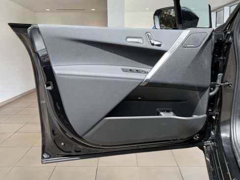New 2026 BMW iX xDrive60 w/ M Sport Package image 18