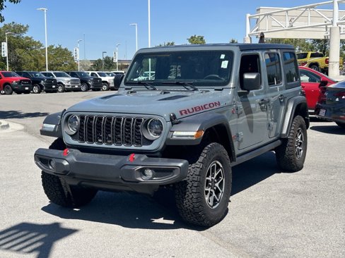 Used 2024 Jeep Wrangler Unlimited Rubicon w/ Safety Group image 7