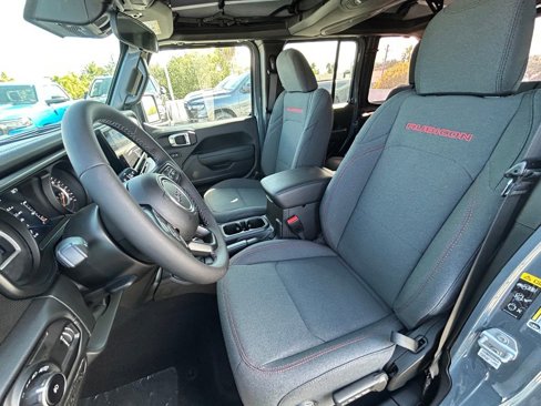 New 2025 Jeep Wrangler Unlimited Rubicon image 29