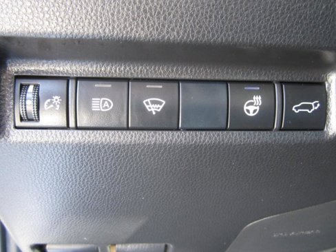 Used 2019 Toyota RAV4 XLE Premium image 24