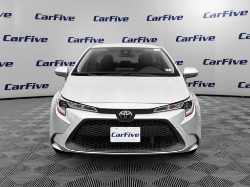 Used 2022 Toyota Corolla LE image 9