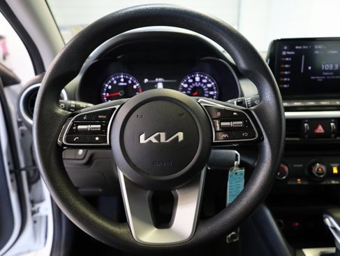 Used 2024 Kia Forte LXS image 8