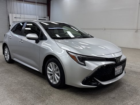 Used 2025 Toyota Corolla SE image 31