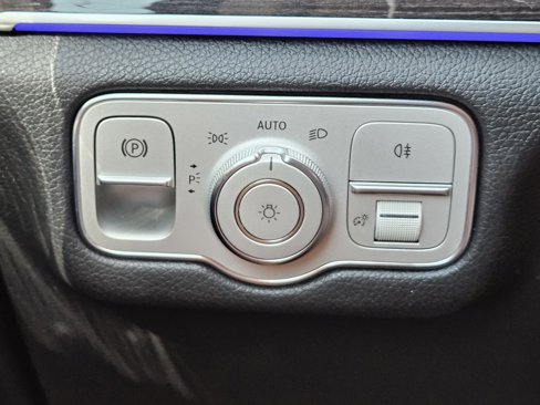 Certified 2020 Mercedes-Benz GLE 450 4MATIC image 22