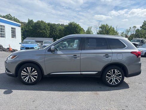 Used 2020 Mitsubishi Outlander SE image 4