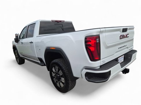 New 2025 GMC Sierra 2500 Denali w/ Denali Reserve Package image 3