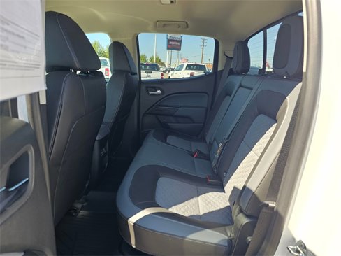 Used 2021 Chevrolet Colorado Z71 w/ Safety Package image 13