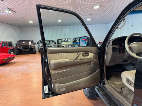 Used 1997 Toyota Land Cruiser image 14